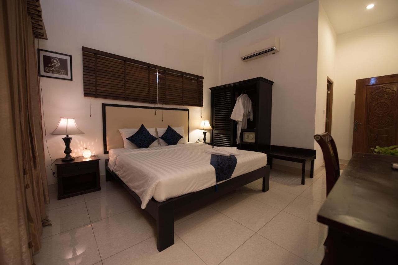 Homesyn Hotel Phnom Penh Esterno foto
